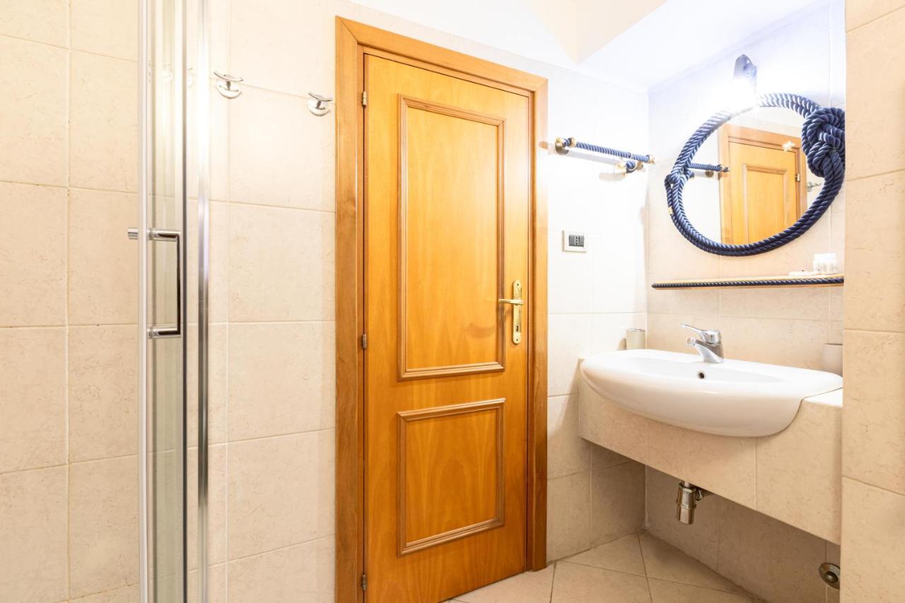 Toniolo Two Bedroom Two Bath Roma Ngoại thất bức ảnh