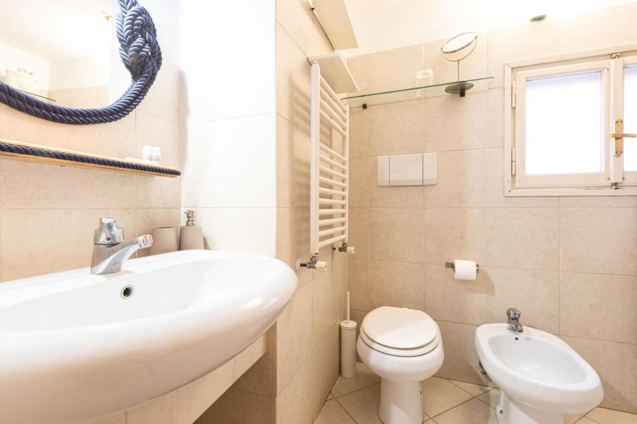 Toniolo Two Bedroom Two Bath Roma Ngoại thất bức ảnh
